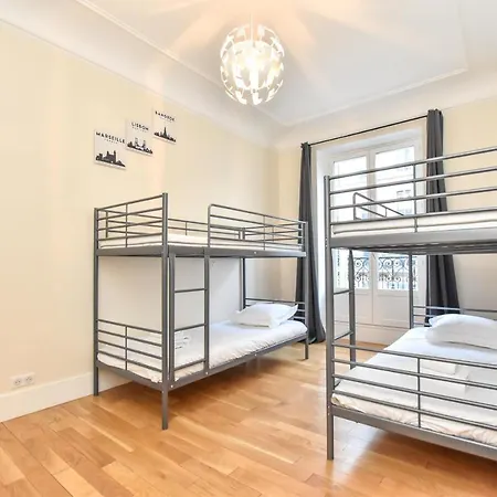 Cmg Reaumur Apartament *